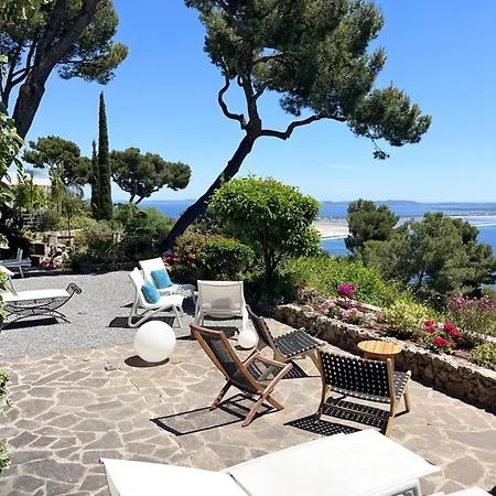 Experience Unique Face A La Et Porquerolles