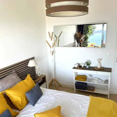 Experience Unique Face A La Et Porquerolles Apartment